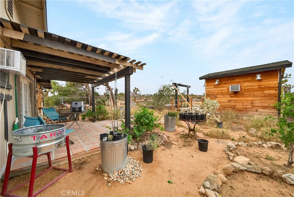 main property photo 45