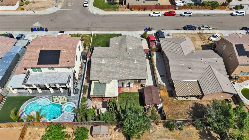 main property photo 41
