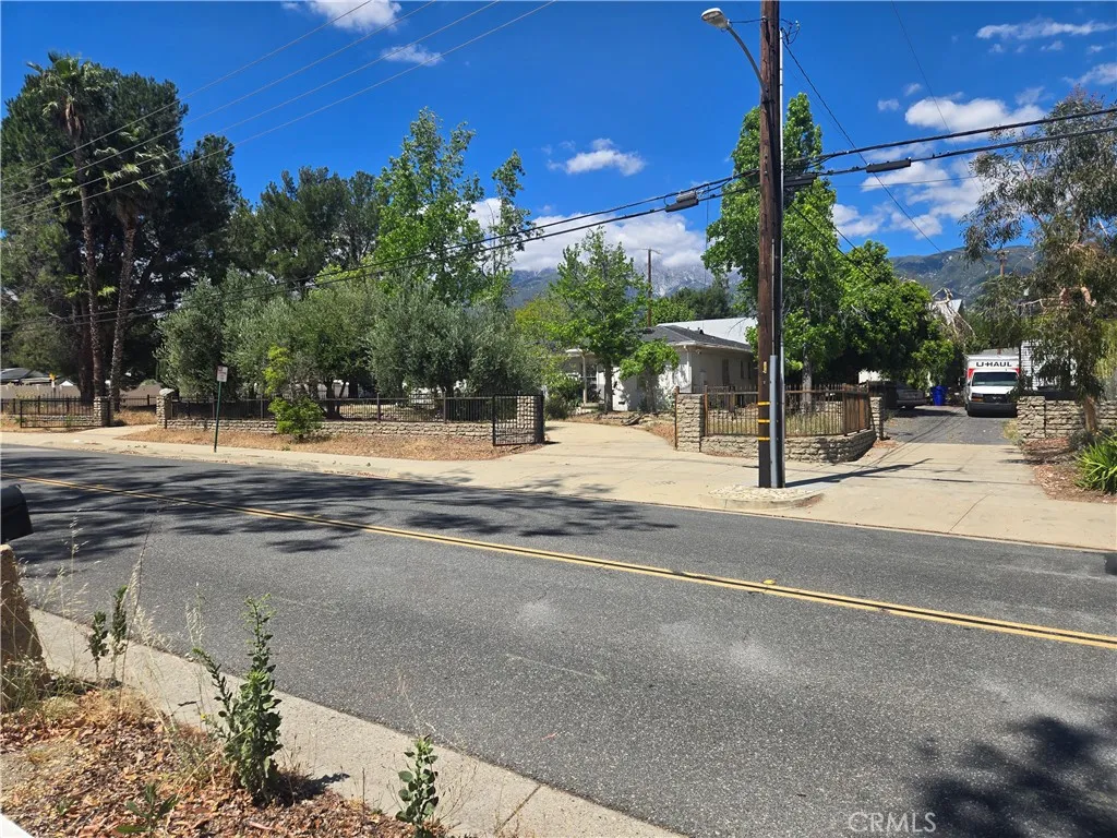 main property photo 0