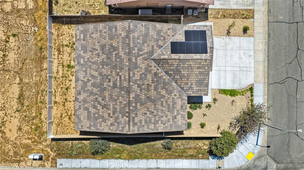 main property photo 43