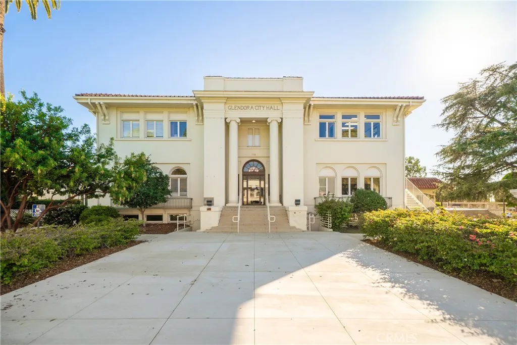 main property photo 56