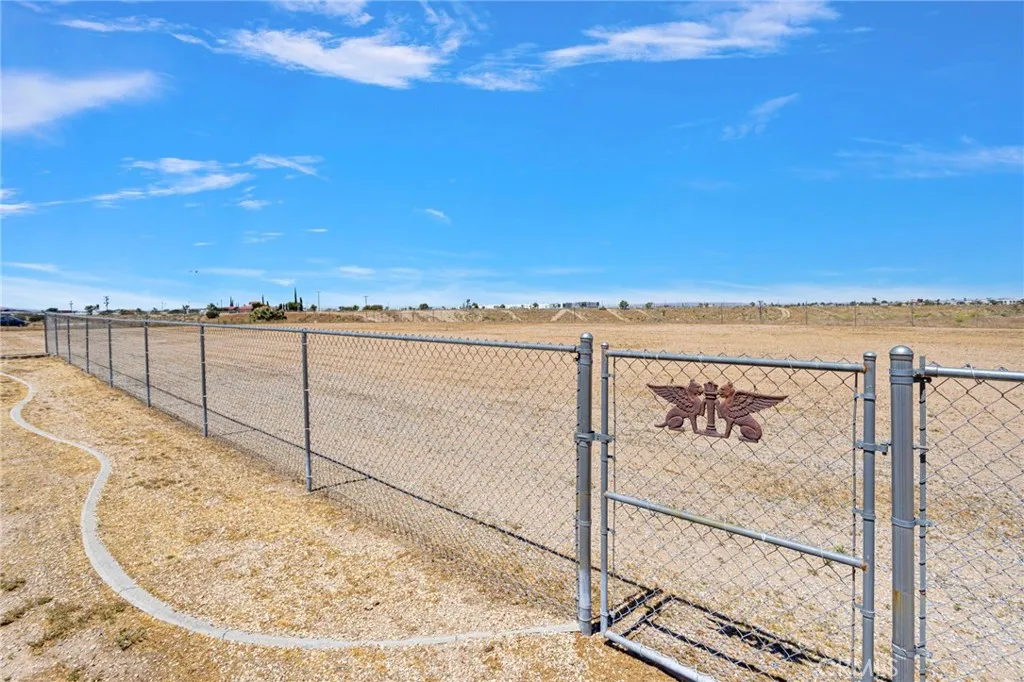 main property photo 46