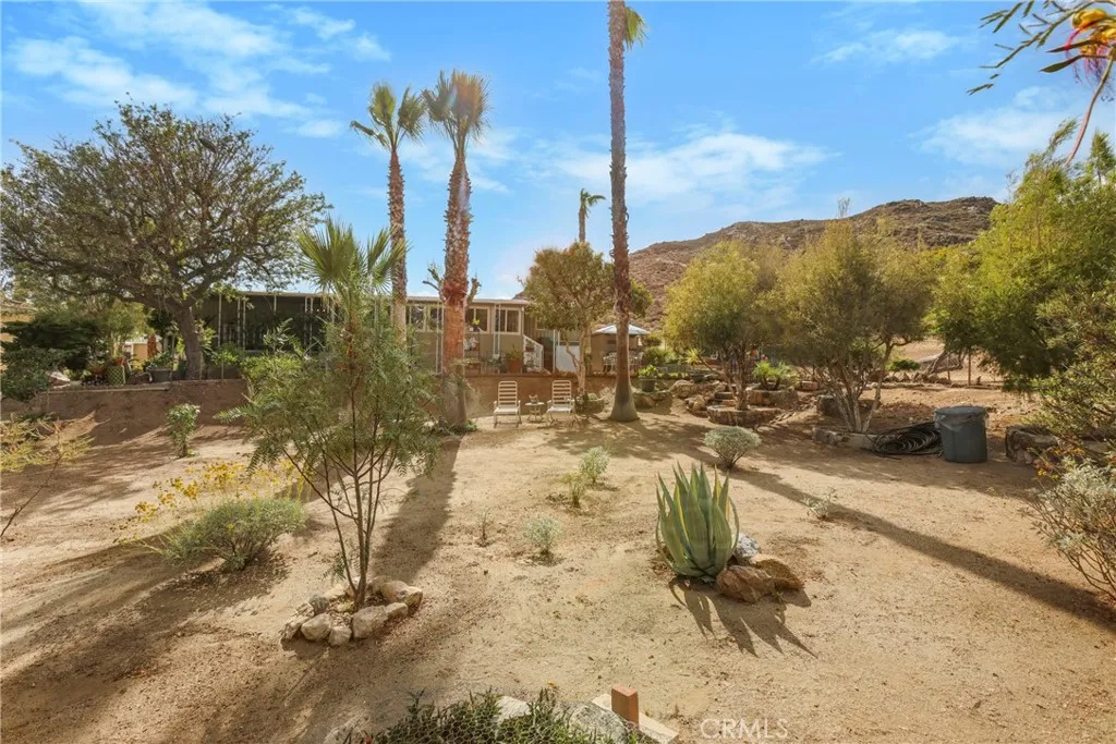 main property photo 28