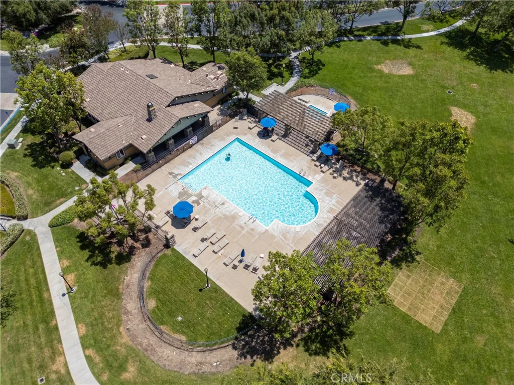 main property photo 51