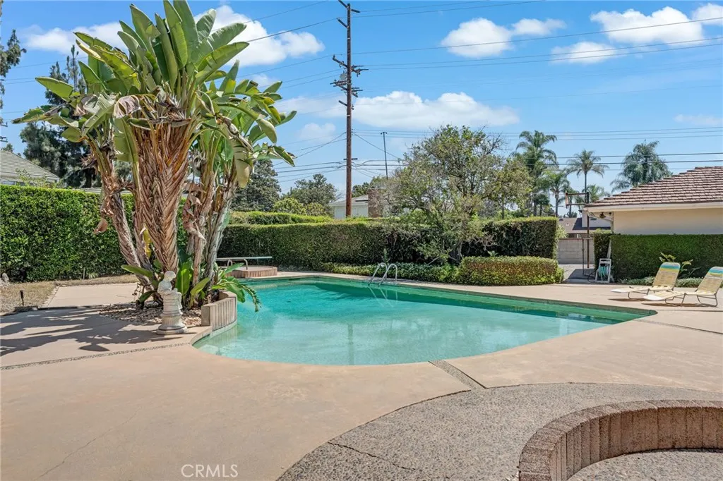 main property photo 58
