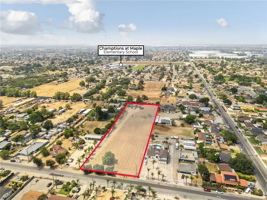 main property photo 4