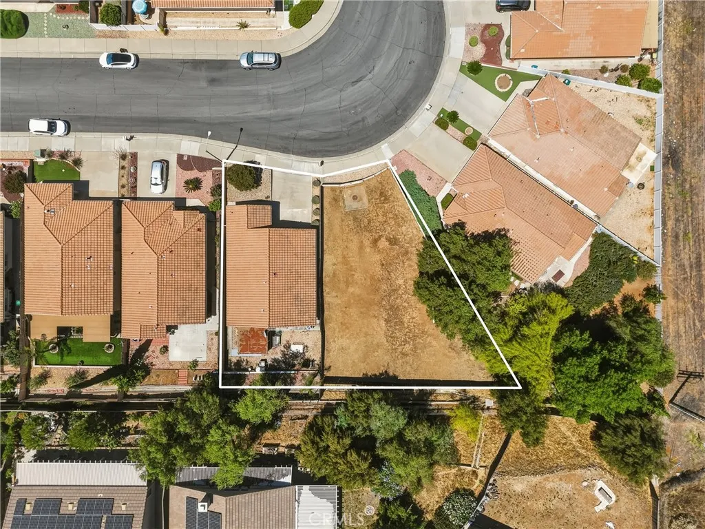 main property photo 38