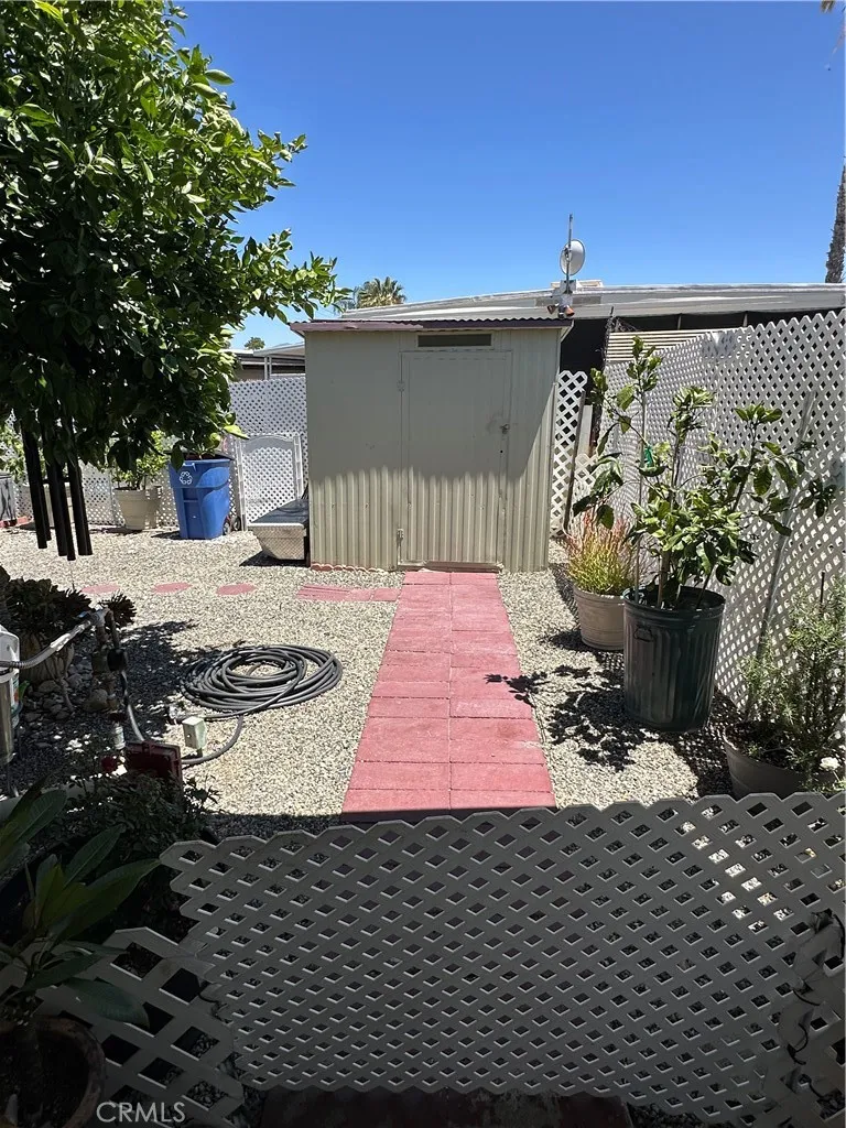 main property photo 44