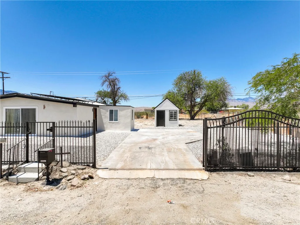 main property photo 21