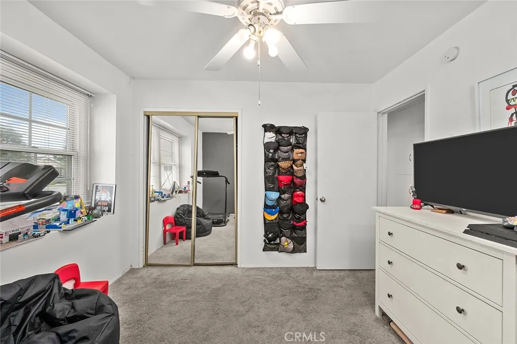 property viewer photo 17