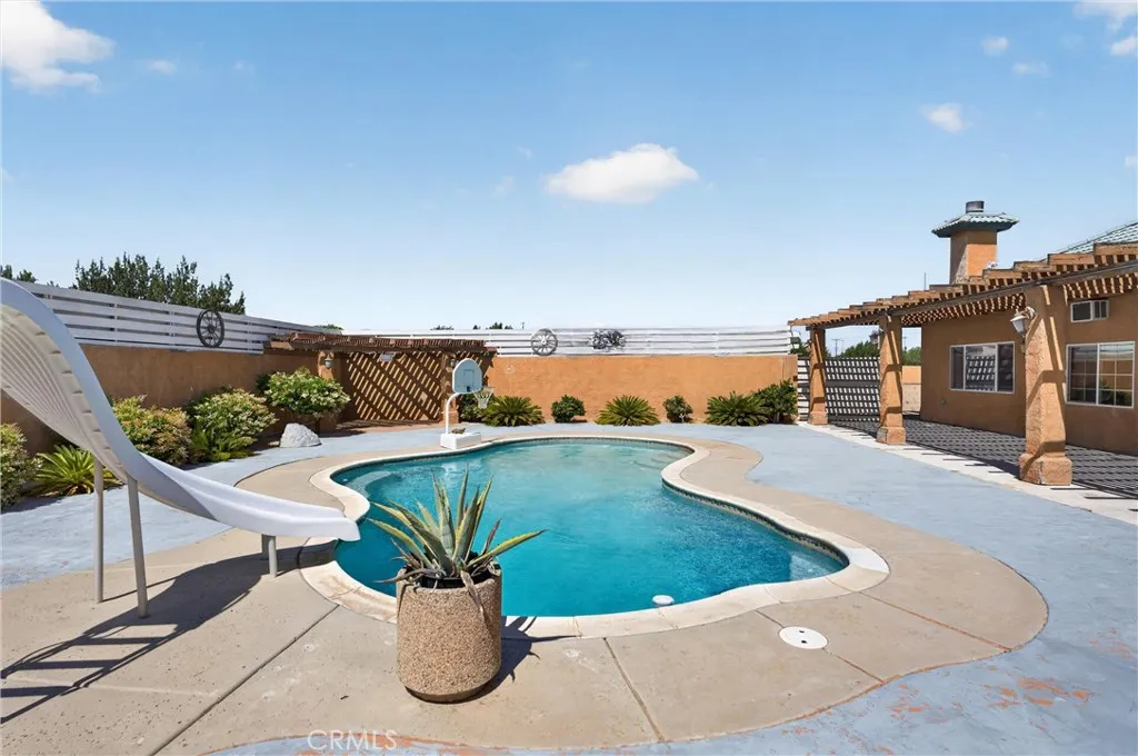 main property photo 43