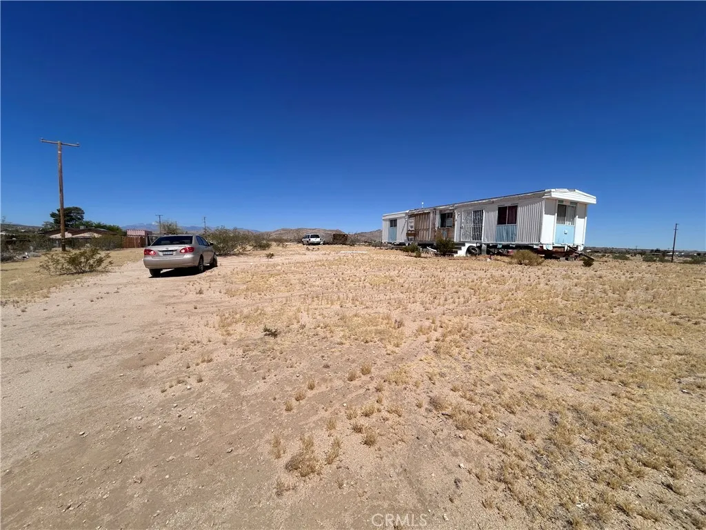 main property photo 7