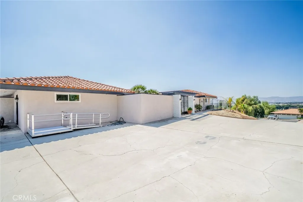 main property photo 61