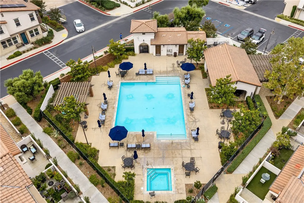 main property photo 50