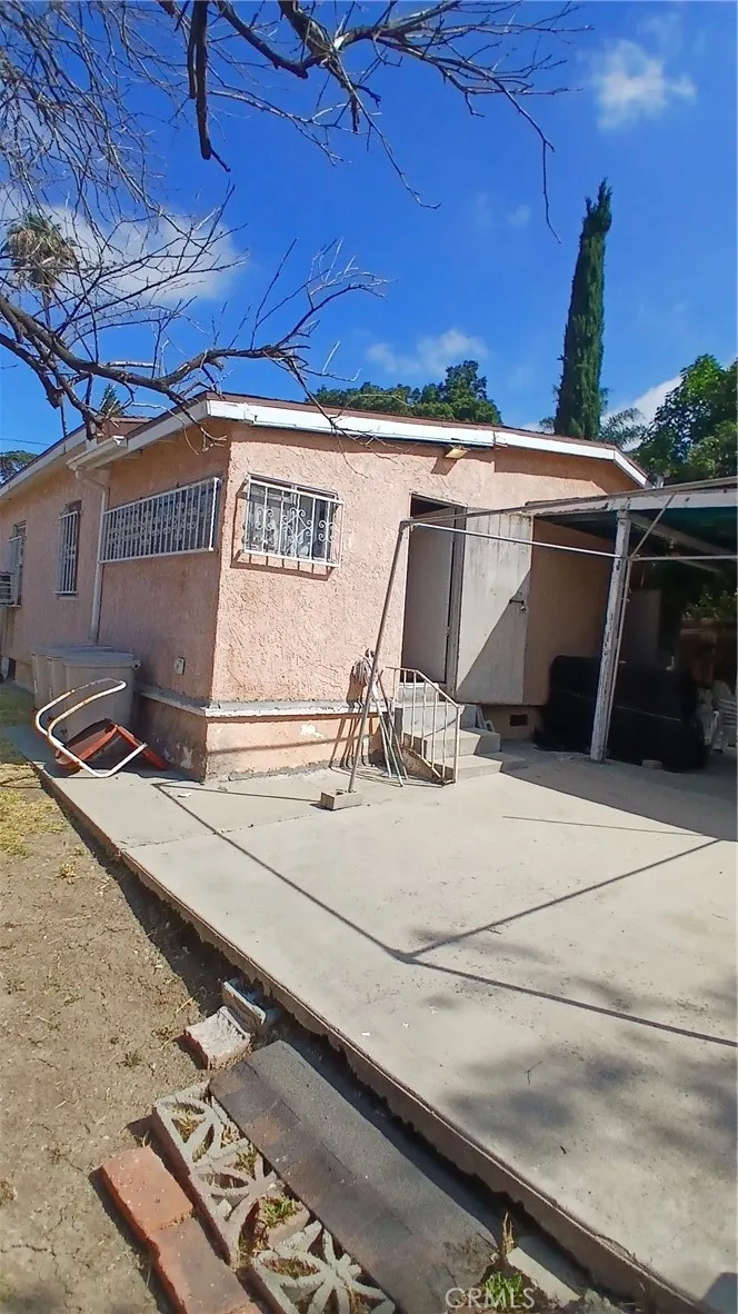 main property photo 12