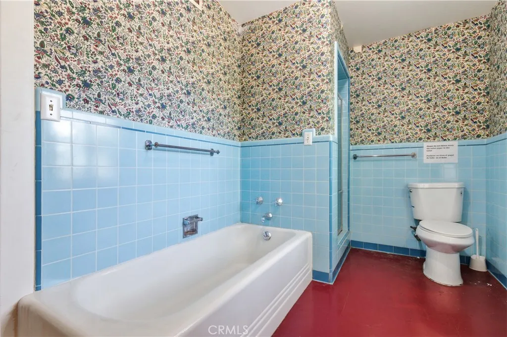 main property photo 54