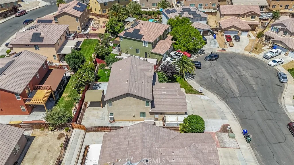 main property photo 41