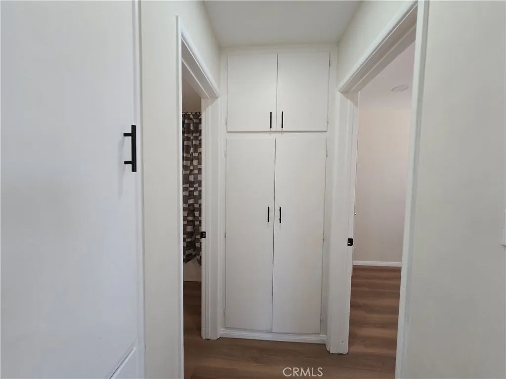 property viewer photo 5