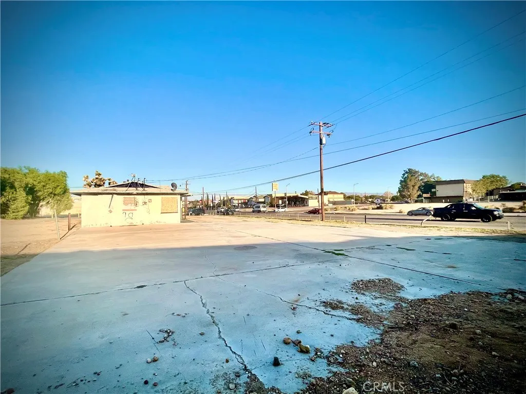 main property photo 2