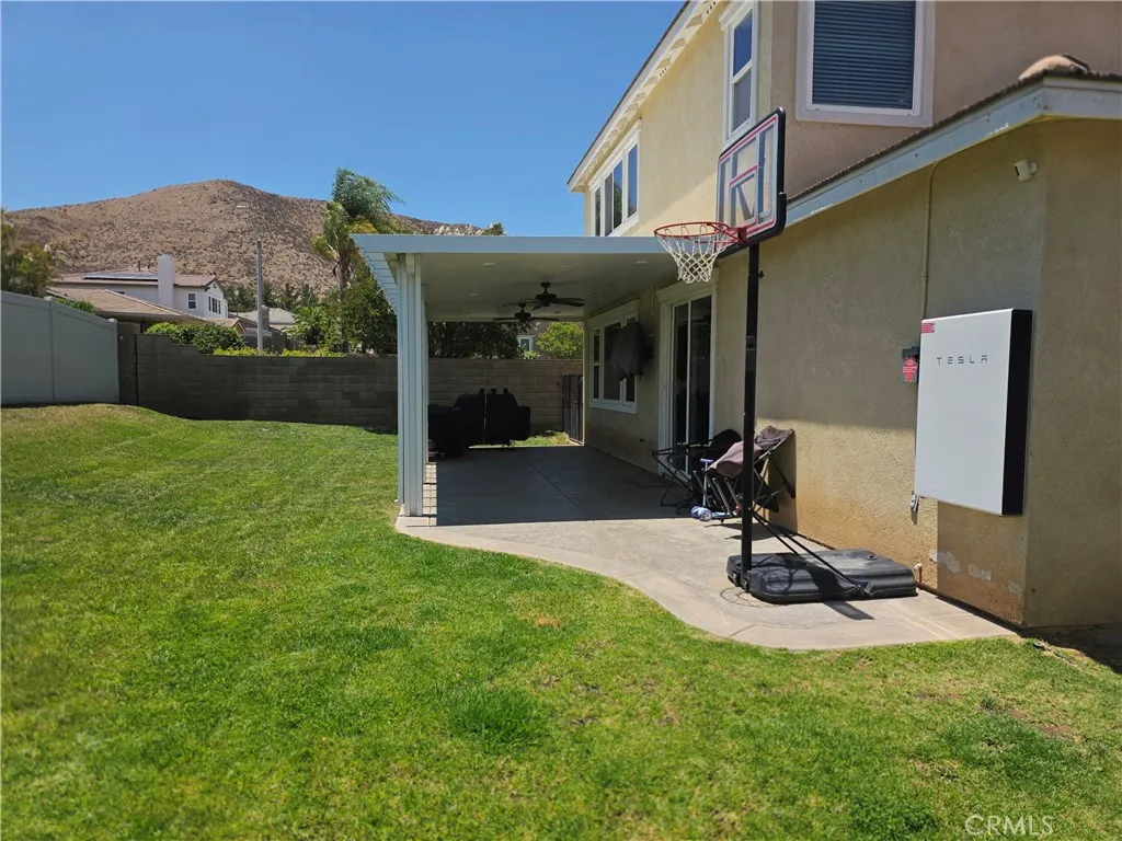 main property photo 17