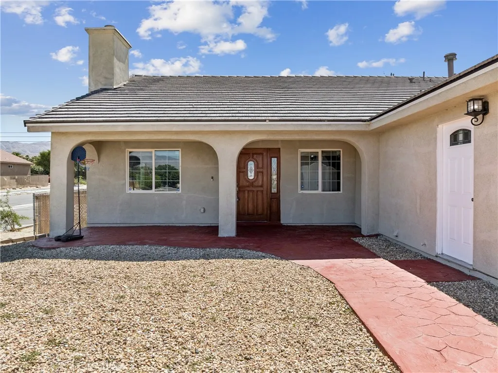 main property photo 4