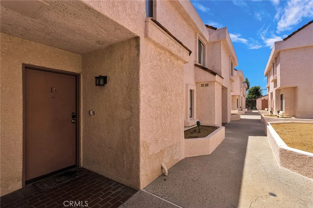 main property photo 50