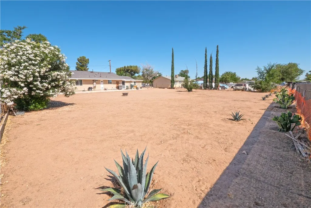 main property photo 27