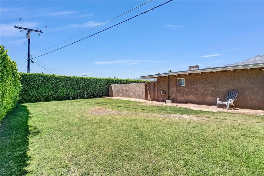 main property photo 17