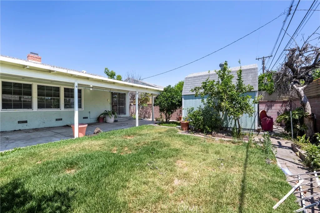 main property photo 10