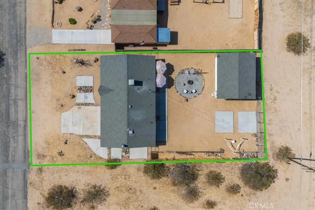 main property photo 30