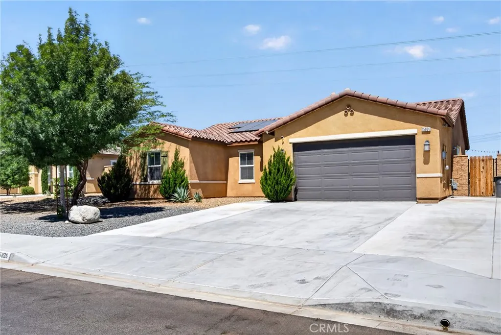 main property photo 2
