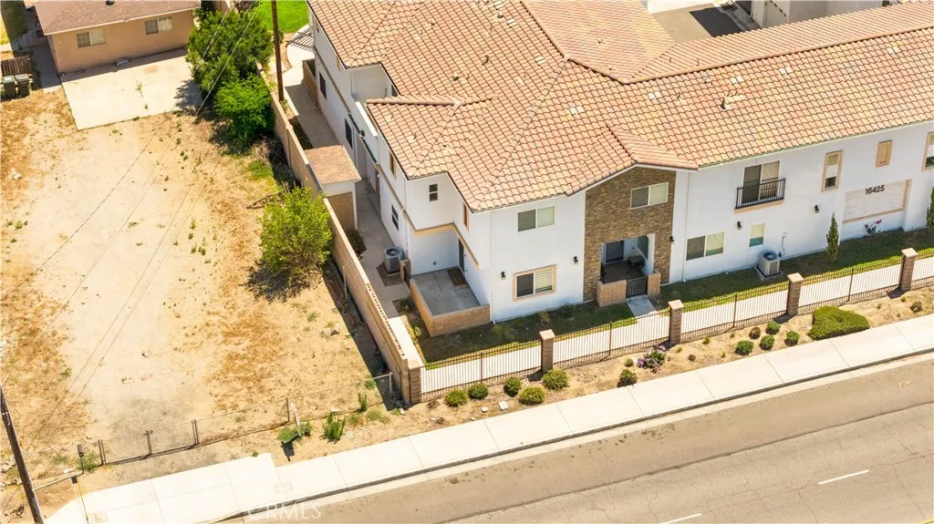 main property photo 44