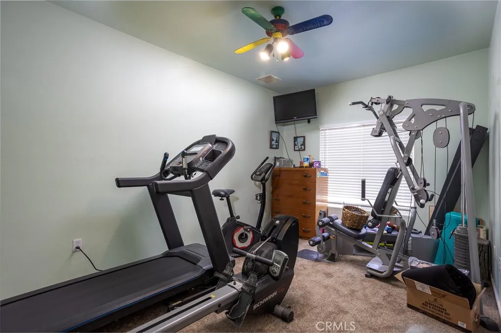 main property photo 23