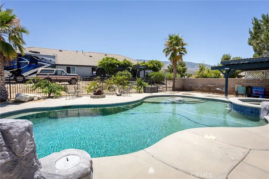 main property photo 32