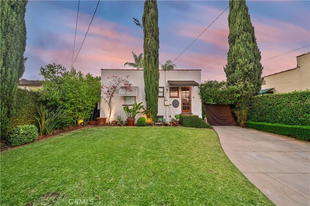 main property photo 12