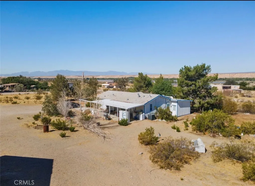 main property photo 11