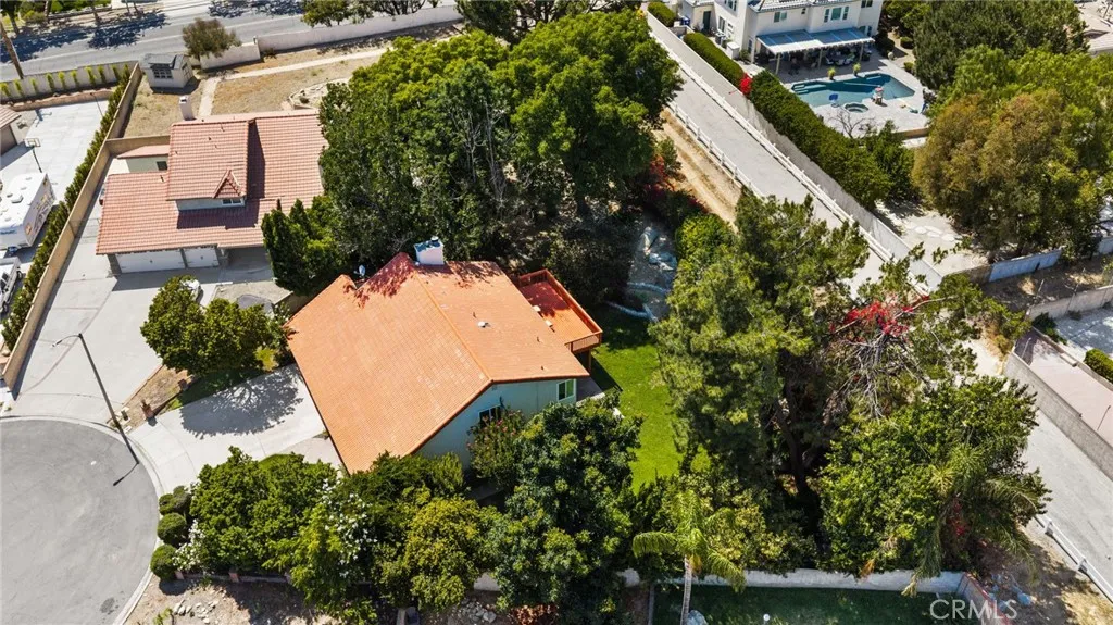 main property photo 54
