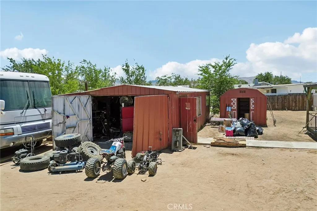 main property photo 25