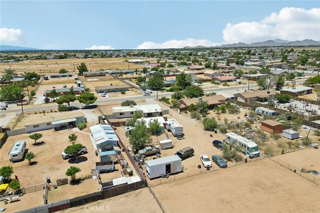 main property photo 32