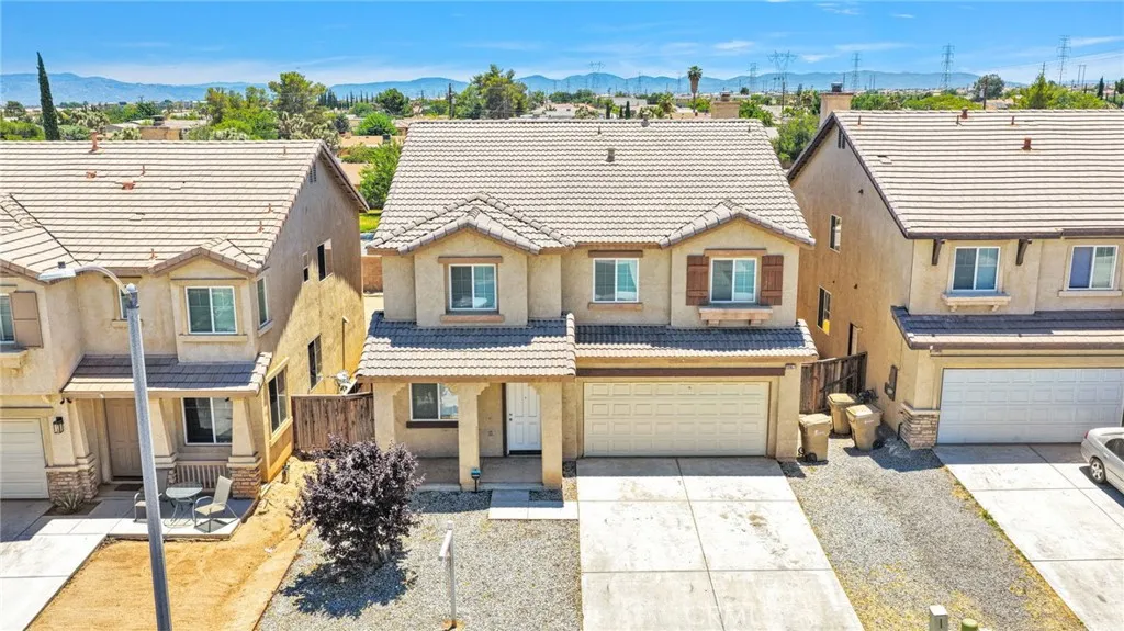main property photo 50
