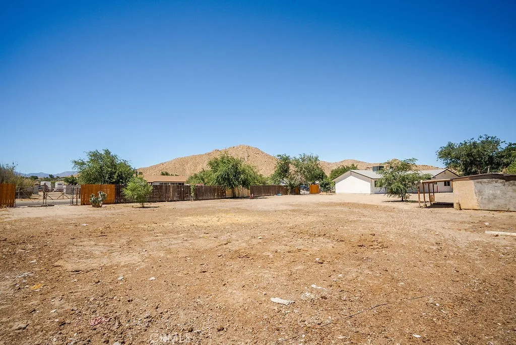 main property photo 26