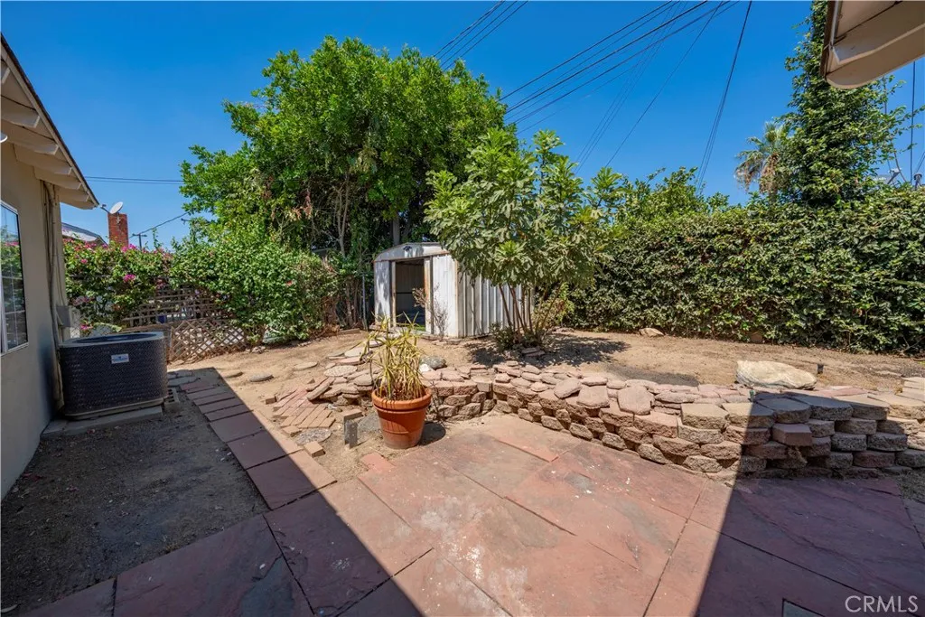 main property photo 41