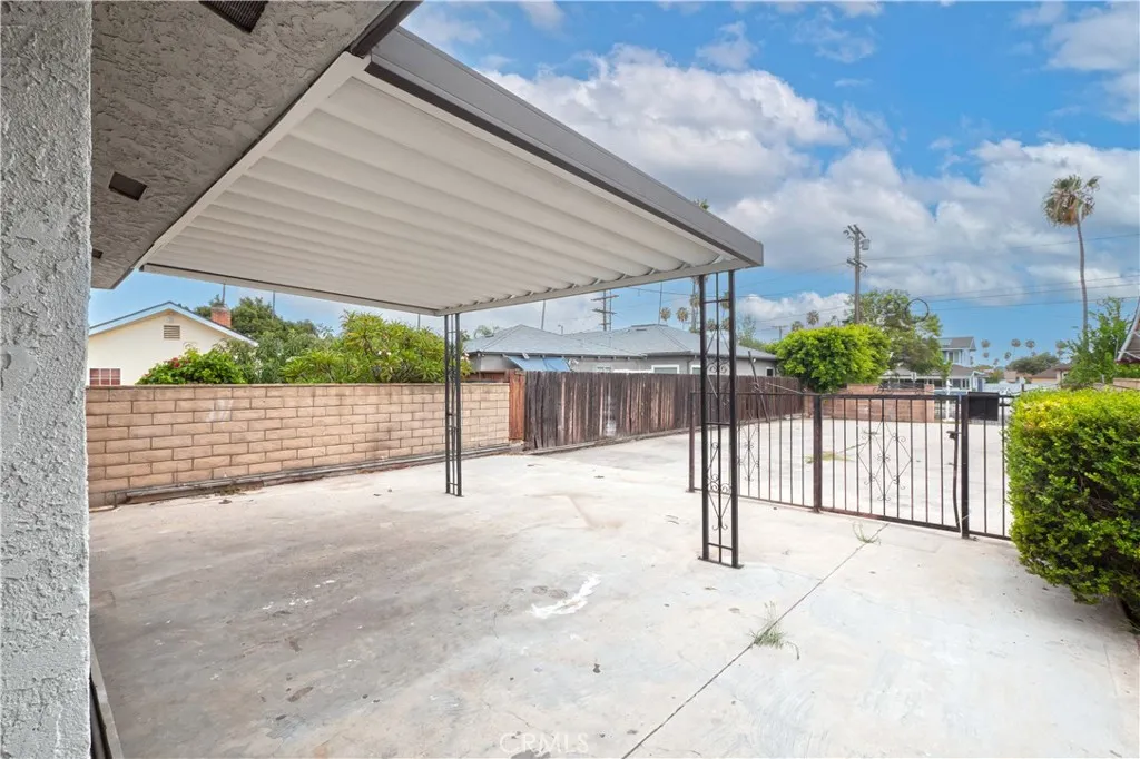 main property photo 59