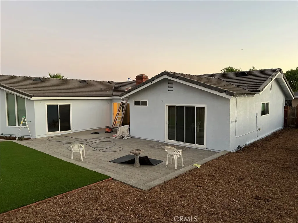 main property photo 16