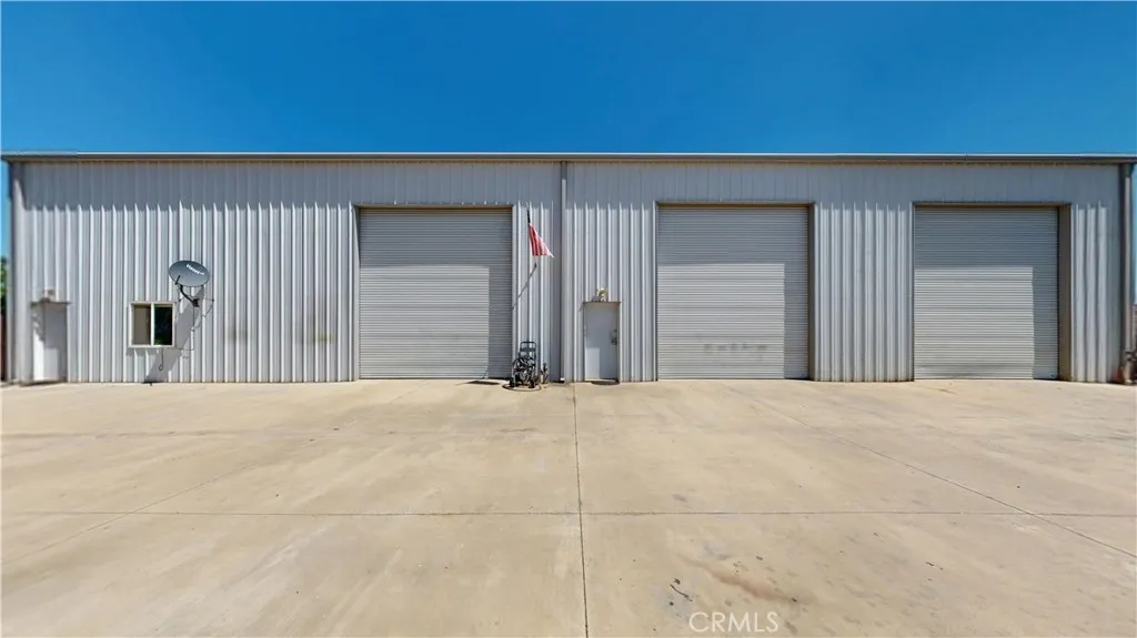 main property photo 46