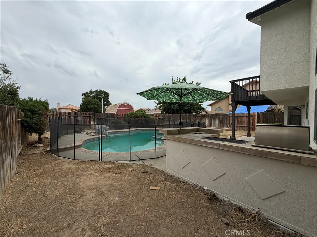 main property photo 50