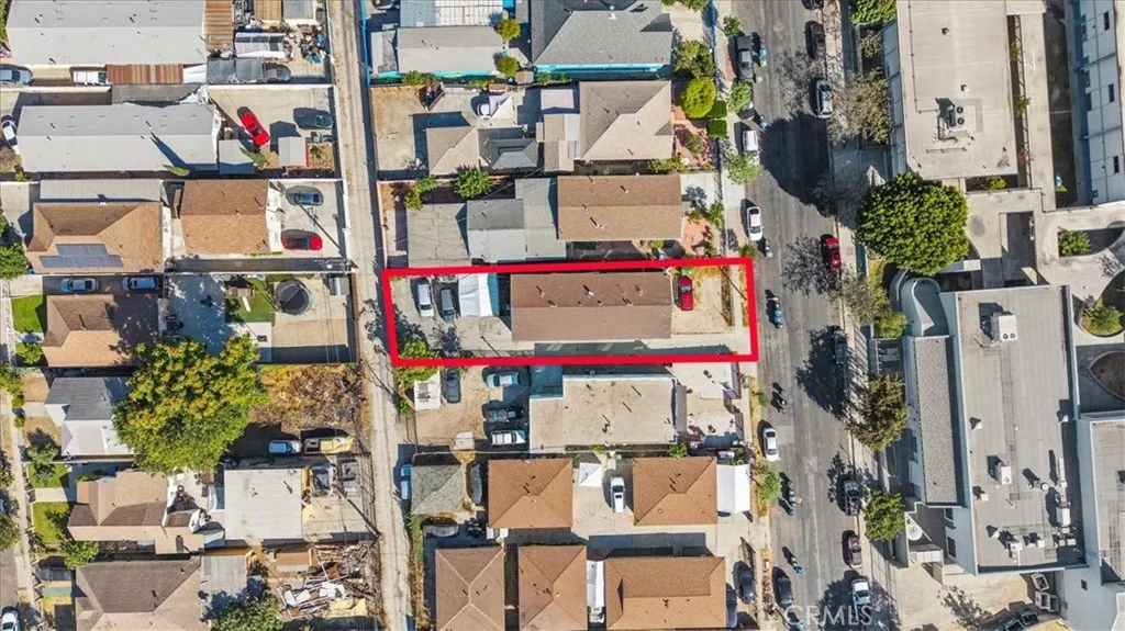 main property photo 32
