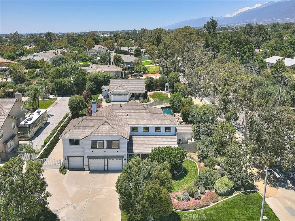main property photo 63