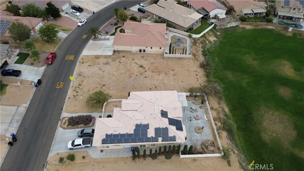 main property photo 9