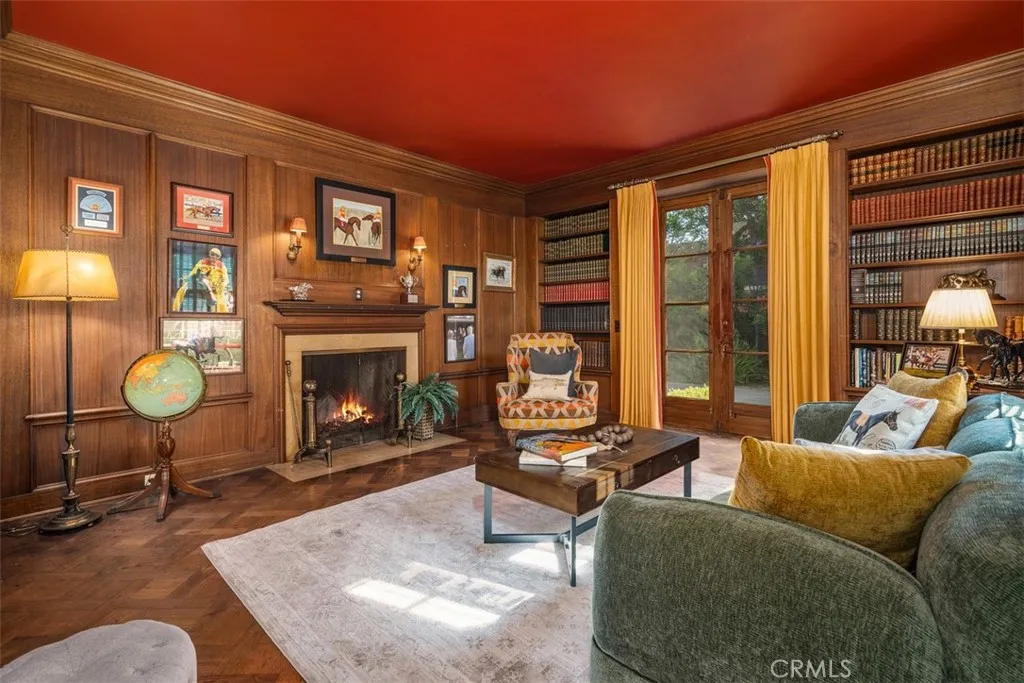 main property photo 8